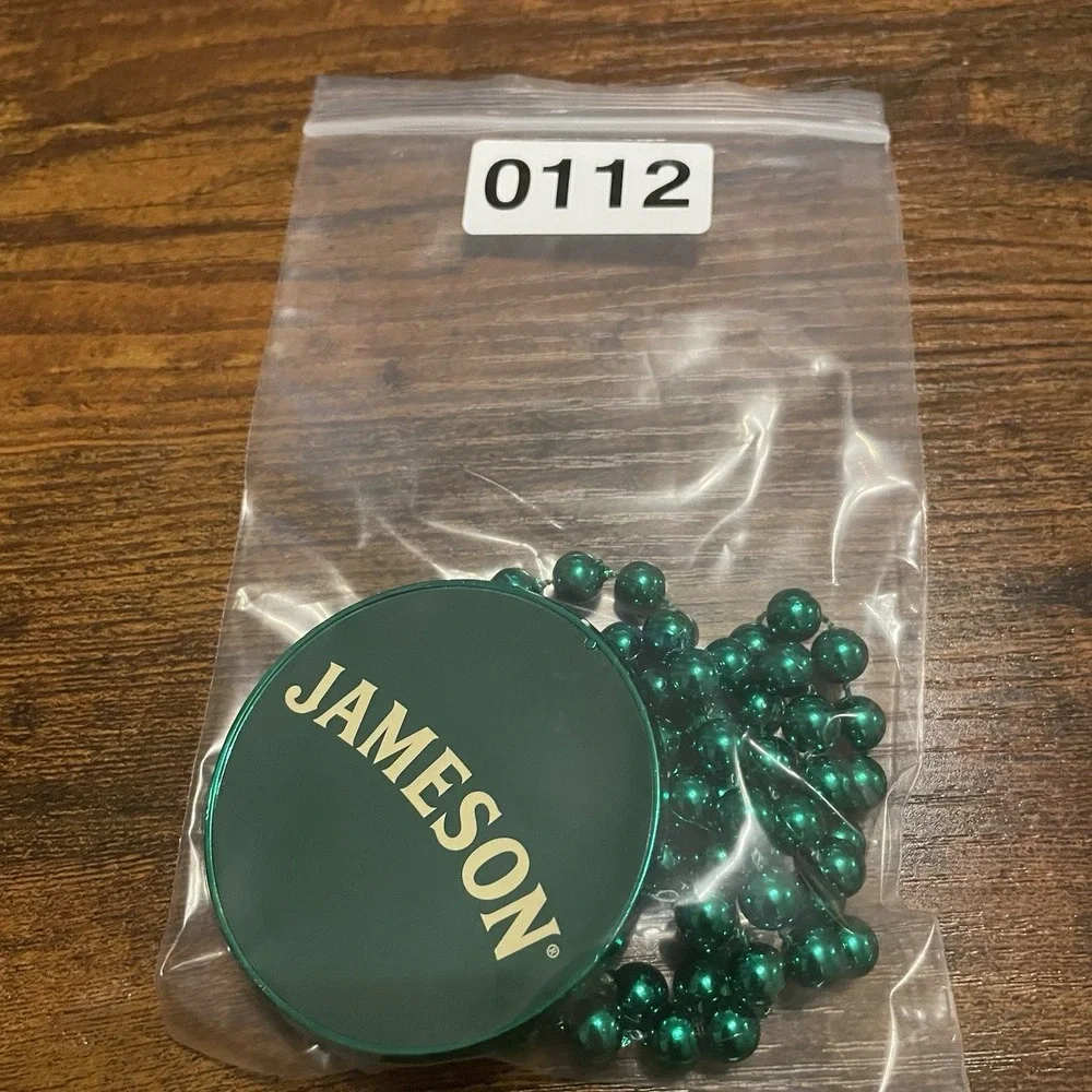 ✅ Jameson Irish Whiskey Party Beads Green St Patricks Day Necklace #️⃣0110-0115